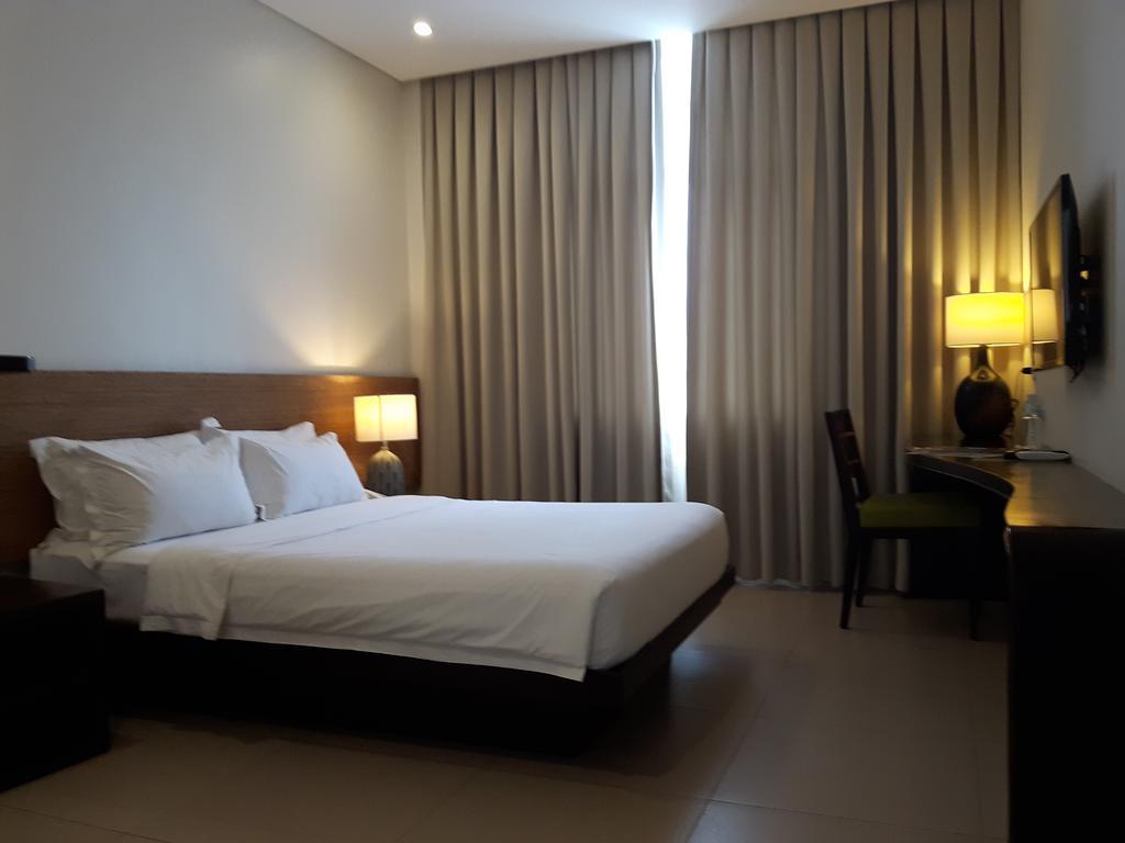 Azia Suites And Residences Cebu Kültér fotó